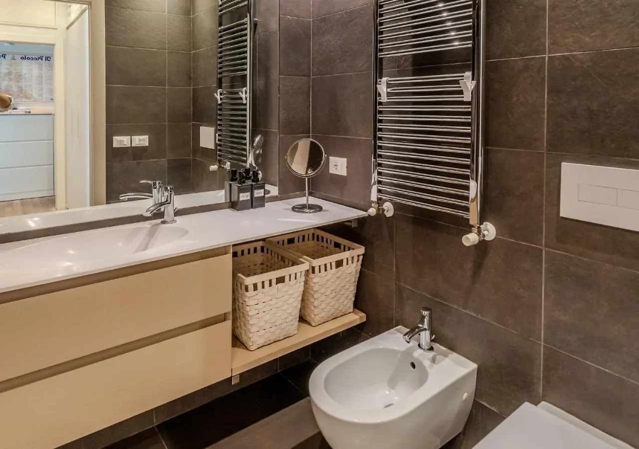 Duomo-Navigli - Suite Elegante In Centro Storico Milão Itália