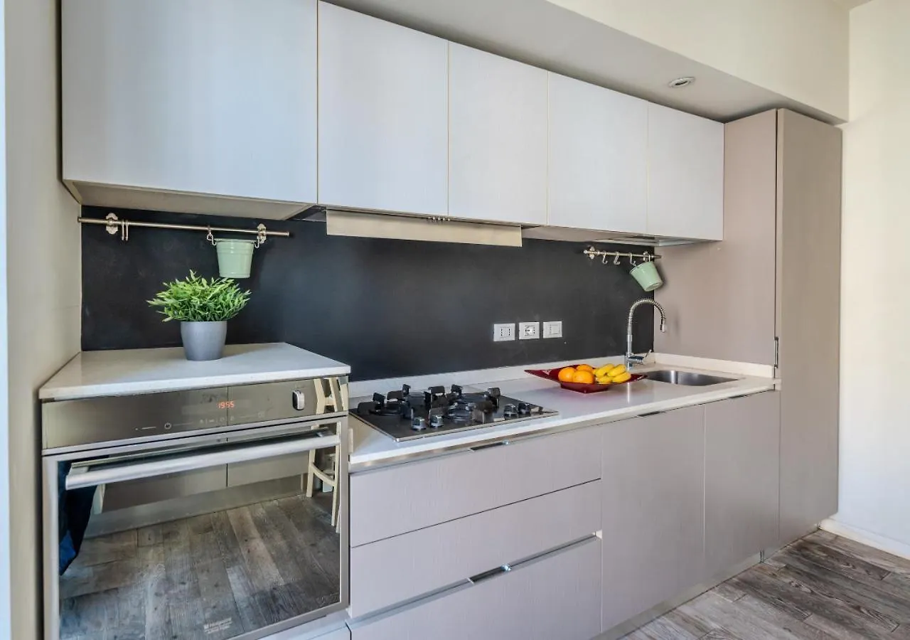 Apartamento Duomo-Navigli - Suite Elegante In Centro Storico Milão